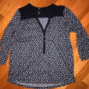 *SMALL* H&M blouse